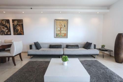 Luxury Marina 4br Apartment By Airsuite