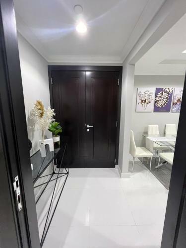 The R Apartment Manage By: The Key