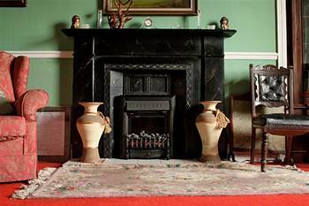 Hotel Carrygerry Country House