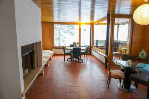 4 1/2 Rooms Apartment With Dream Views