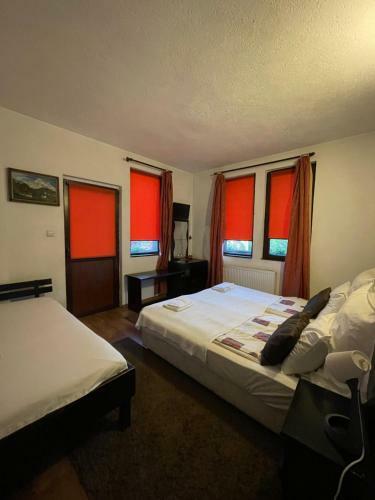 Hostal Guest House Elit