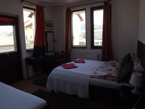 Hostal Guest House Elit
