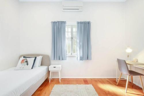 Charming 3 Bedroom House In Coorparoo