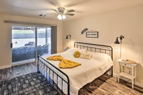 Bullhead City Oasis With Fire Pit And Mtn View!
