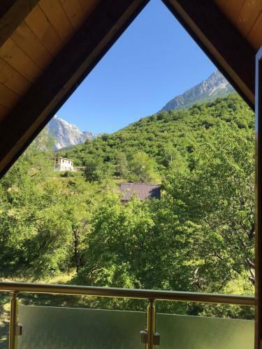 Hostal Belinis Theth
