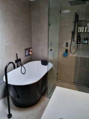 Villa Black On Belongil Beach Byron Bay