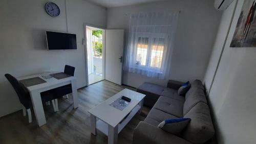 Apartman Paranos