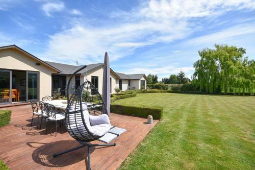 Tirohanga Retreat
