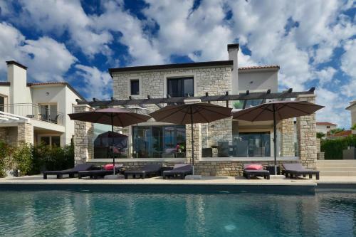 Casa Collini - Luxuri�se Ferienvilla Mit Meerblick