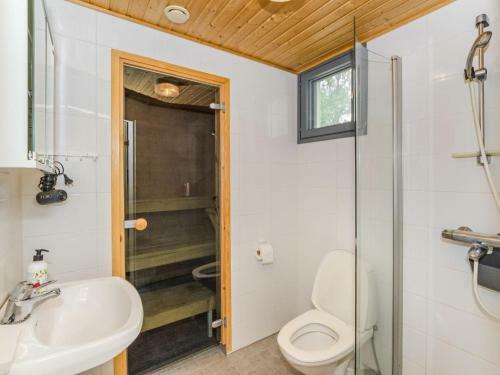 Holiday Home Loma-koli 6