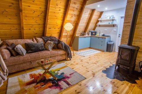 Woodmood
