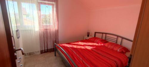 Apartmani Godini?