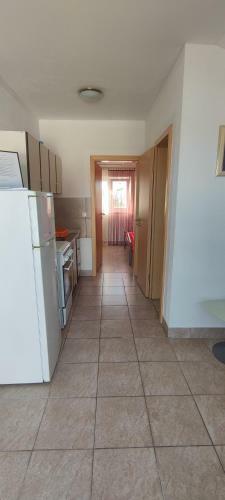 Apartmani Godini?