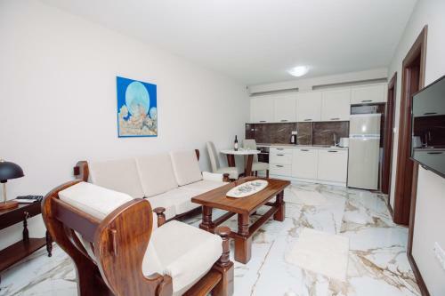 Suzana Apartments