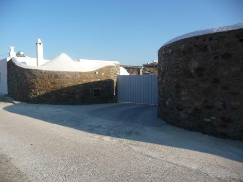 Feroniki Mykonos