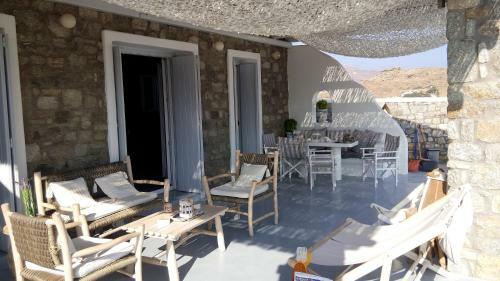 Feroniki Mykonos