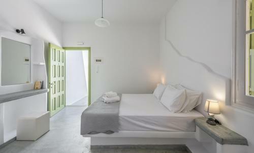 Hotel Pente Elies Milos