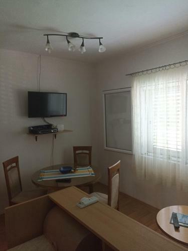 Apartmani Ana