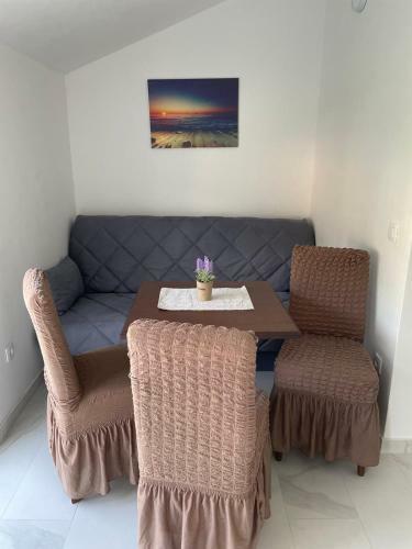 Marko Apartments