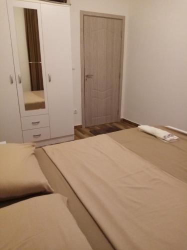 Crystal Apartment