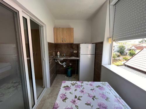 Brona Apartments