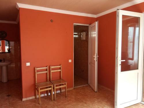 Hostal Julia Guest House