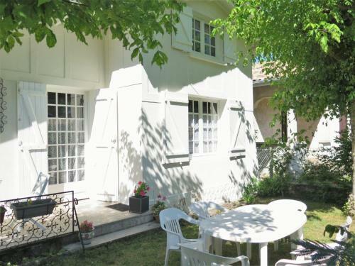 Holiday Home L'andernosienne