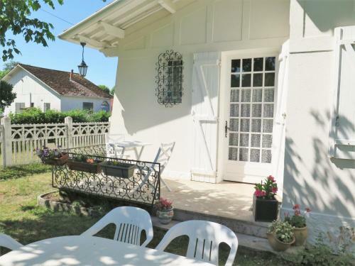 Holiday Home L'andernosienne