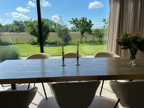 Fantastische Villa De Uitkijk