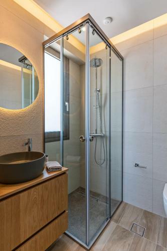 Luxurious Villa Aqua - With 2 Heated Pools