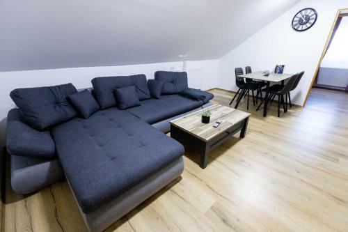Apartmani Tom?i?