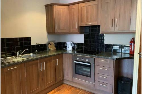 Centre Of Dingle Town - Luxury Holiday Apartment