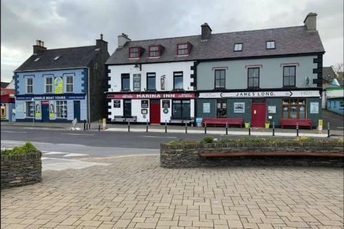 Centre Of Dingle Town - Luxury Holiday Apartment