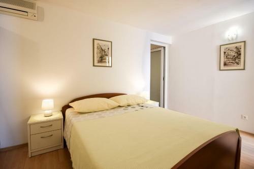 Apartment With Sea View And Free Parking