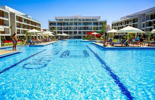 Apartamento Comfortable Flat Close To The Beach With Shared Pool And Balcony In Iskele, Cyprus