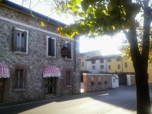Hostal Trattoria Milani
