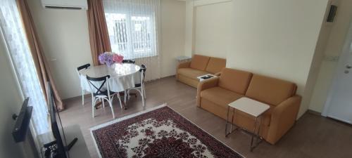 Family Apart-hotel 2022