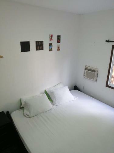 Albergue Hostal Maromas