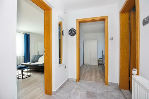 Apartment Izvir Lahinje