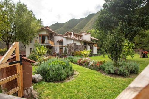 Inviting 10-bed Villa In Urubamba Cusco Peru