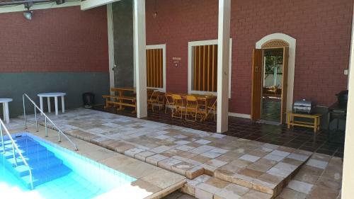 Piscina-praia-rio-clube P/15 Pessoas