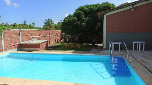 Piscina-praia-rio-clube P/15 Pessoas