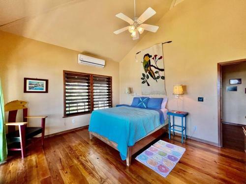Villa Far Tortuga @ First Bight, Roatan