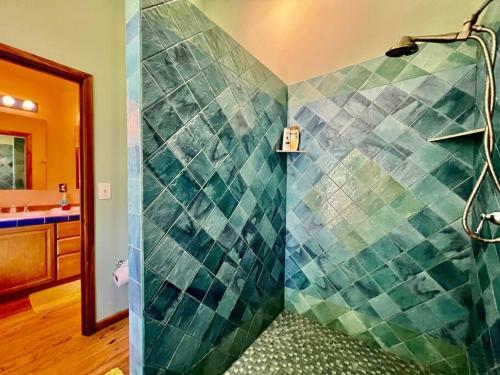 Villa Far Tortuga @ First Bight, Roatan