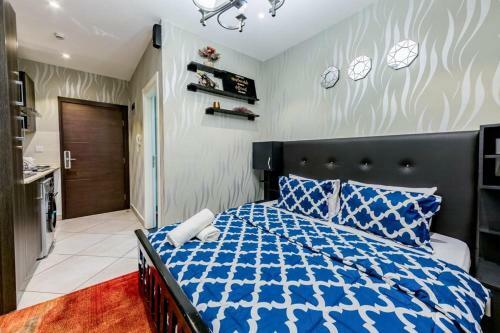 Bed & Breakfast Ebs Legends Saah Studio Studios