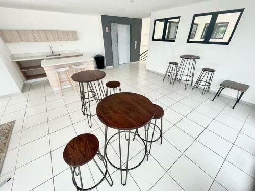 Luxury Apartment City View