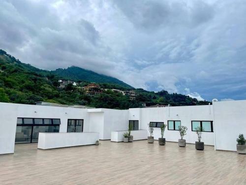 Luxury Apartment City View