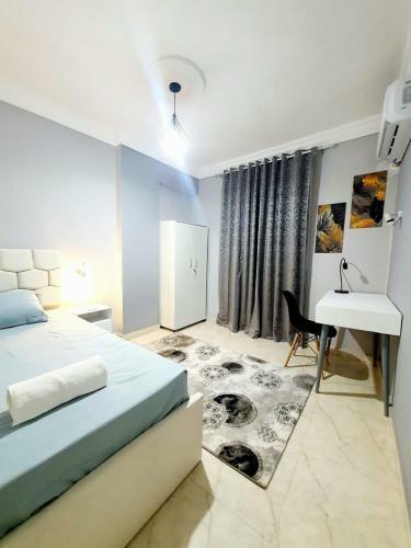 Hostal Modern And Elegant Private Room