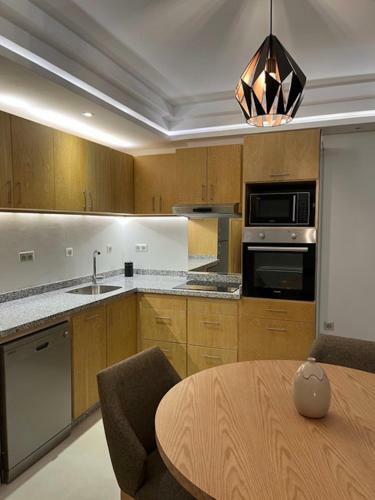 Luxury Apartment 105sqm Terrace Seafront