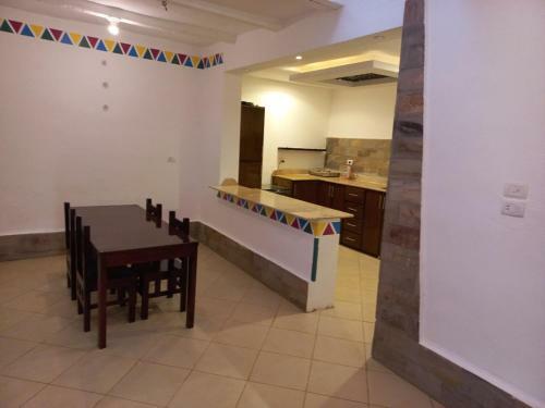 Opera Home